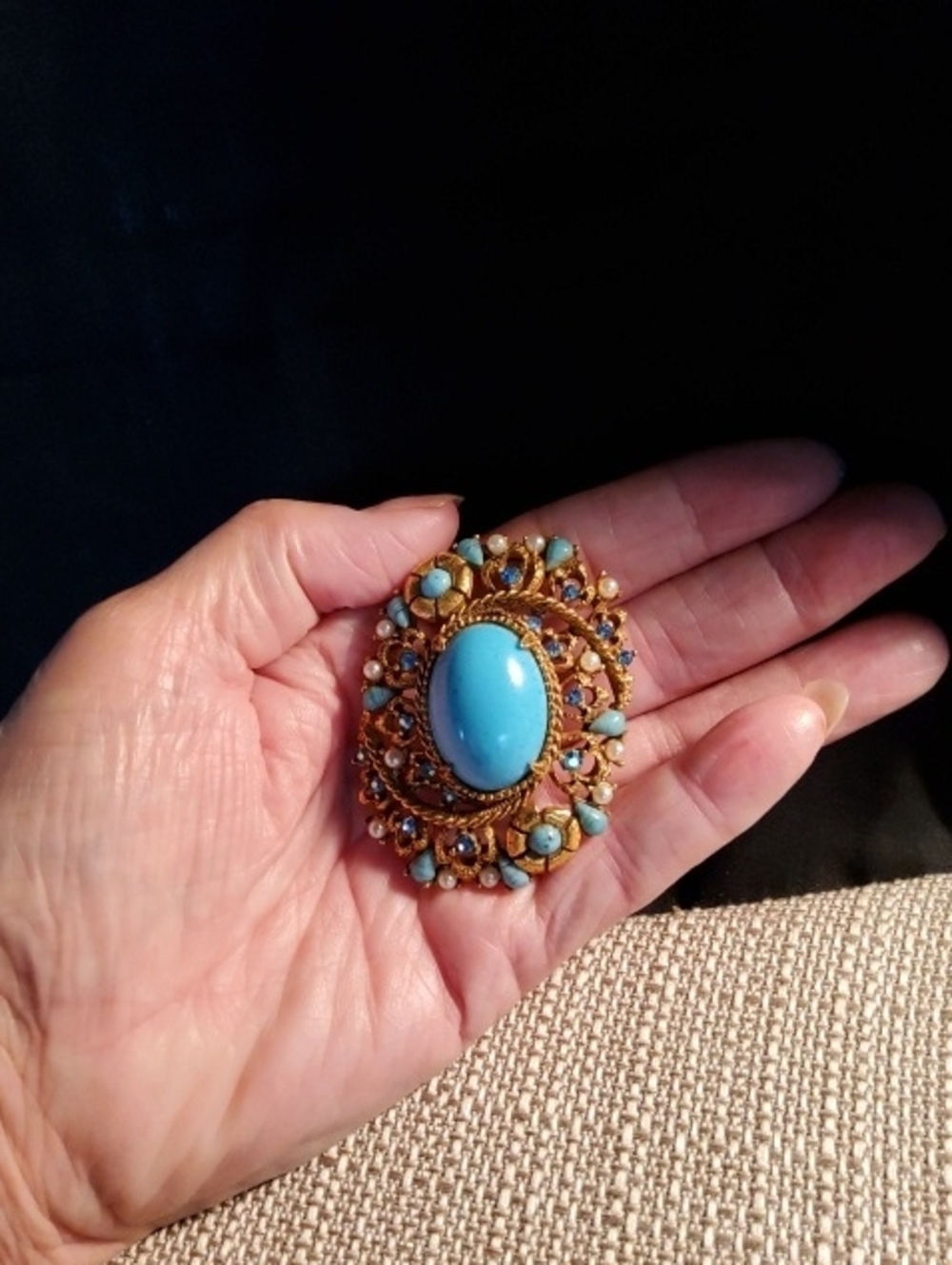 Vintage Florenza Statement Brooch.
